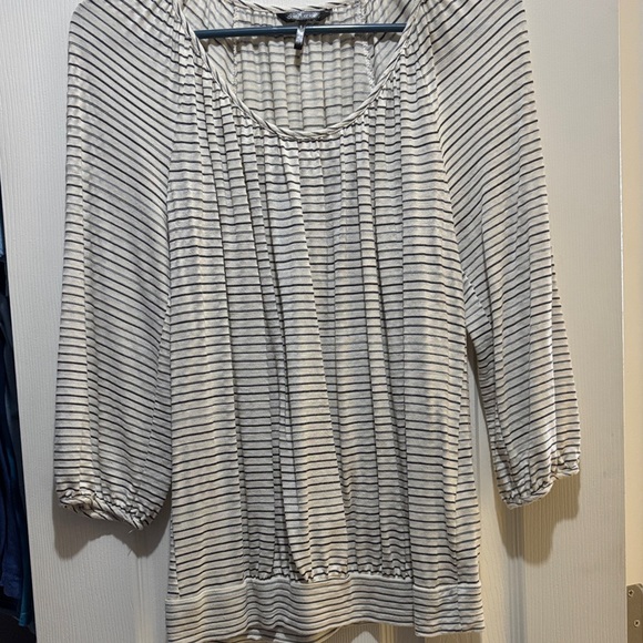 Daisy Fuentes Black and White Striped Blouse - Picture 1 of 4
